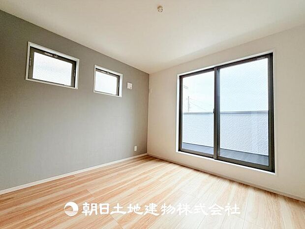 【寝室 (約6.3帖)】