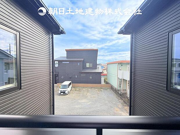 【現地眺望写真】周辺は閑静な住宅街になっております♪