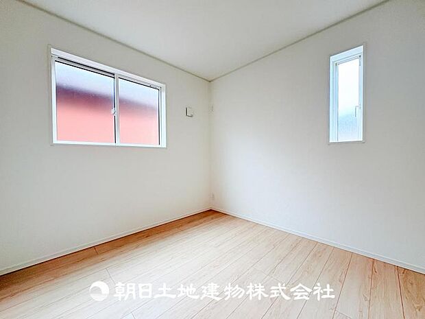 【洋室 (約4.5帖)】子供部屋にピッタリなお部屋です♪