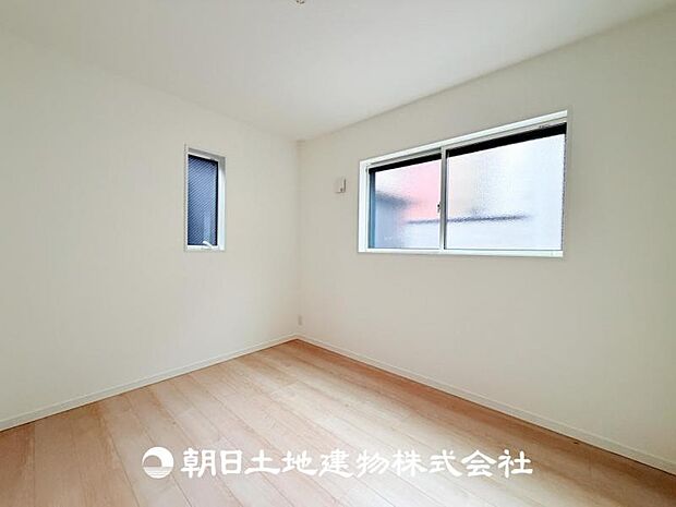 【洋室 (約5.1帖)】