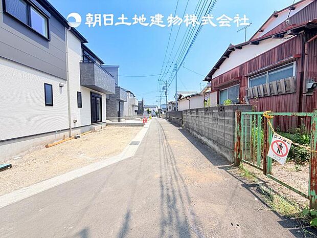 【前面道路+現地写真】