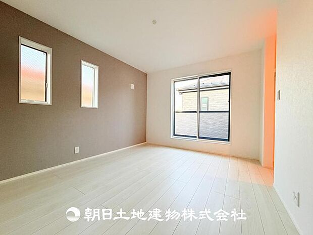 【寝室 (約7.9帖)】