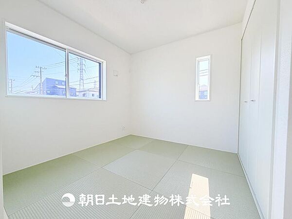 【和室 (約5帖)】