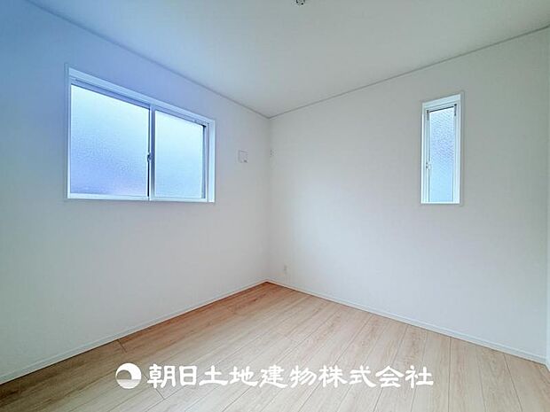 【洋室 (約5帖)】