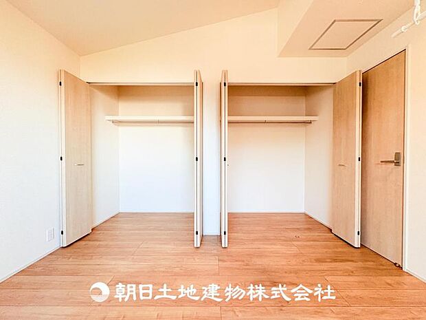 【クローゼット (寝室 約7帖)】