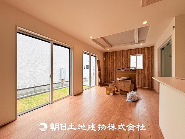 【LDK (約16.62帖)】