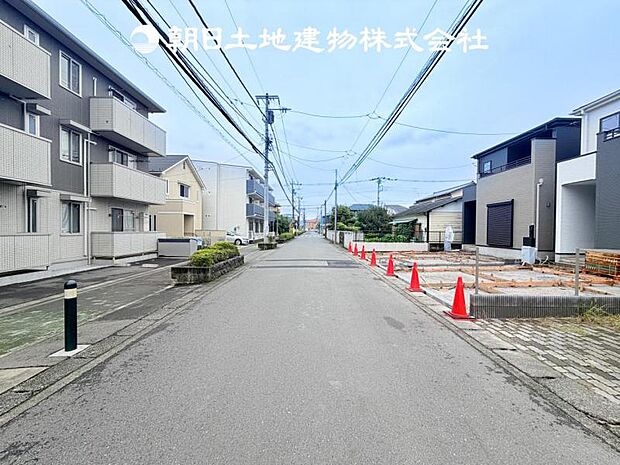 【前面道路+現地写真】