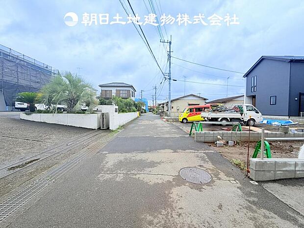 【前面道路+現地写真】