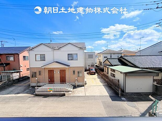 【現地眺望写真】周辺は閑静な住宅街になっております♪