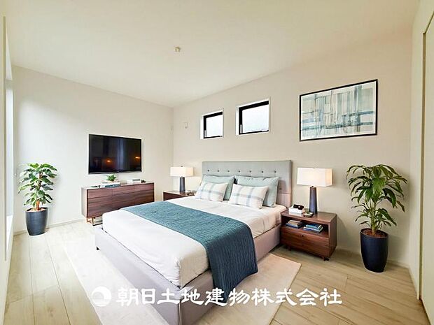 【寝室 (約7.2帖)】※画像は実際の室内写真をもとに、家具・調度品の配置例をCG合成したもので、実際とは多少異なります。また、家具等は販売価格に含まれません。