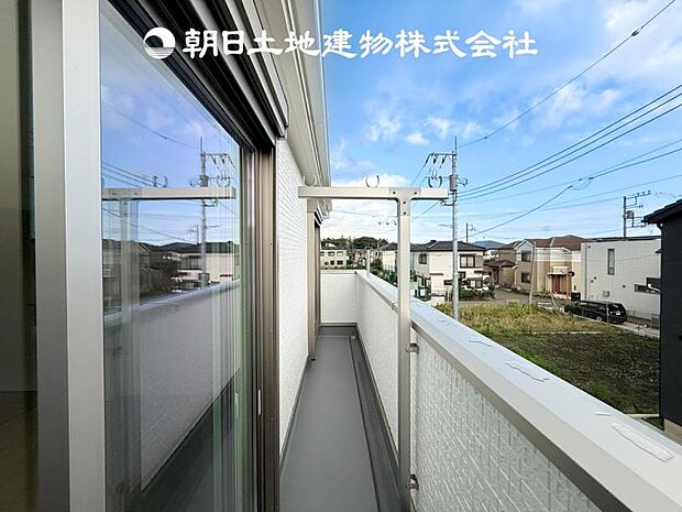 【バルコニー】