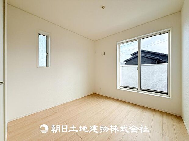 【洋室 (約5帖)】
