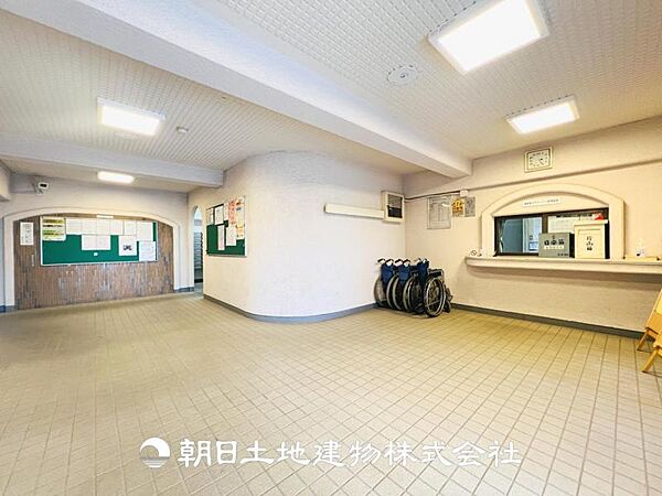 【エントランス】