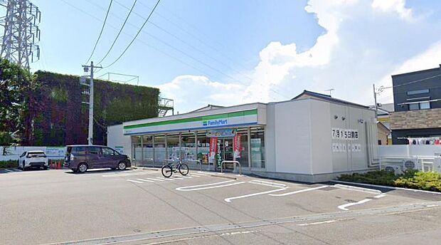 【ファミリーマート　平塚テクノロード店】