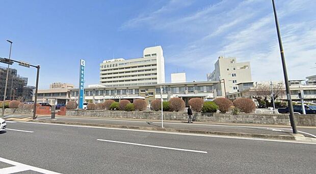 【平塚共済病院】 先生も看護士さん方もとても優しいです。駐車場があるので車での通院に便利です。