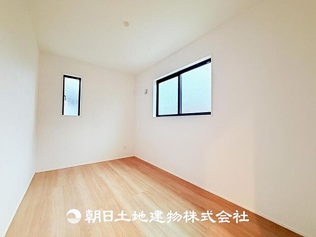 【洋室 (約5帖)】