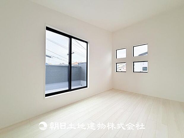 【洋室 (約6帖)】
