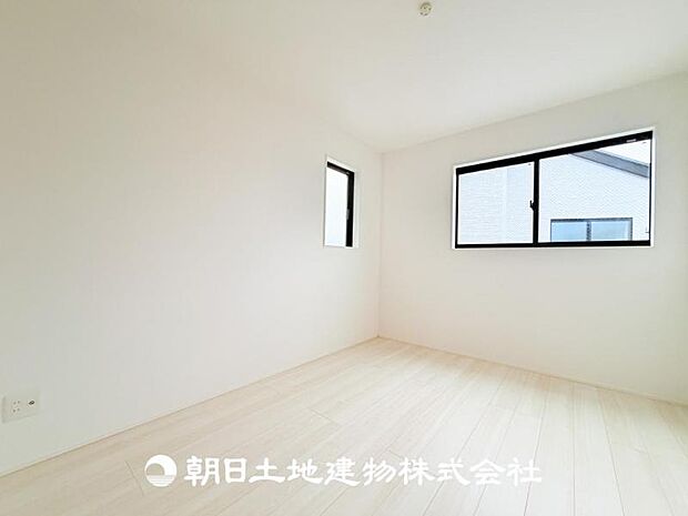 【洋室 (約6帖)】