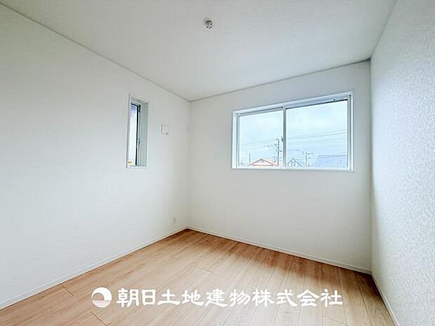 【洋室 (約5帖)】