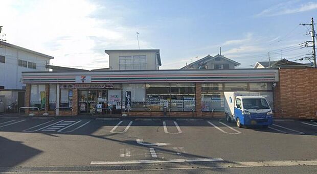 【セブンイレブン 秦野堀西店】