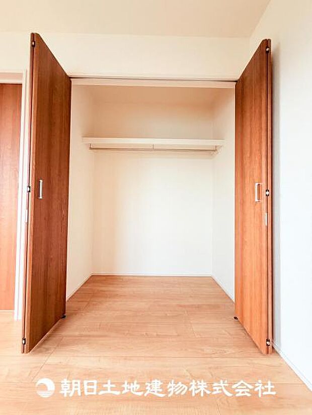 【クローゼット (寝室 約7帖)】