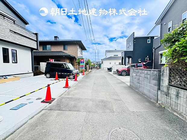 【前面道路+現地写真】