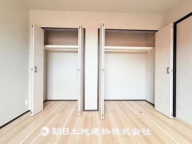 【クローゼット (寝室 約7帖)】
