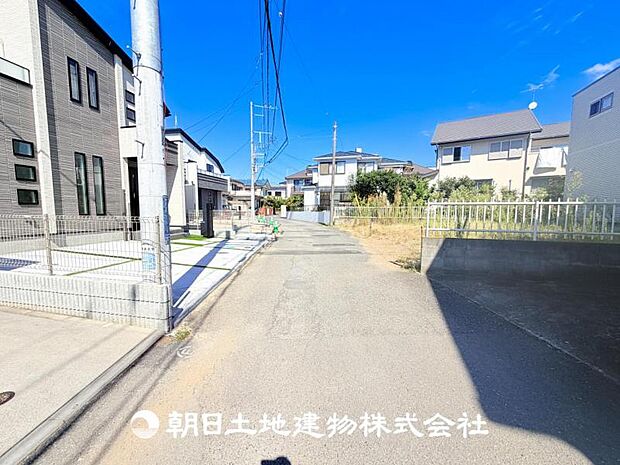 【前面道路+現地写真】