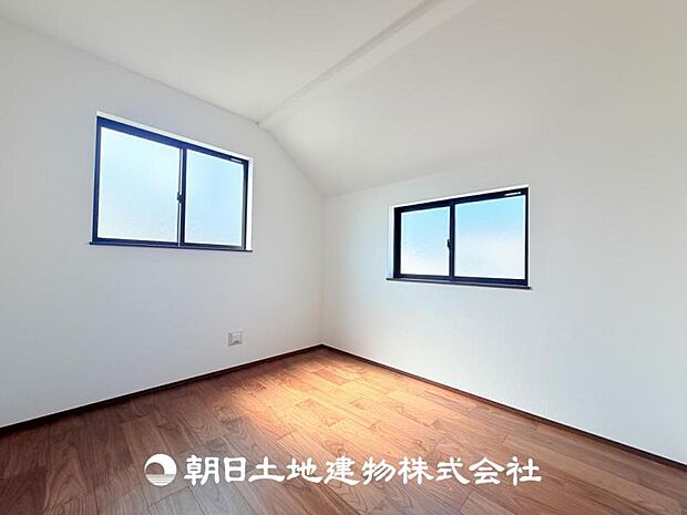 【洋室 (約5帖)】