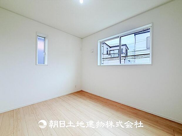【洋室 (約5帖)】