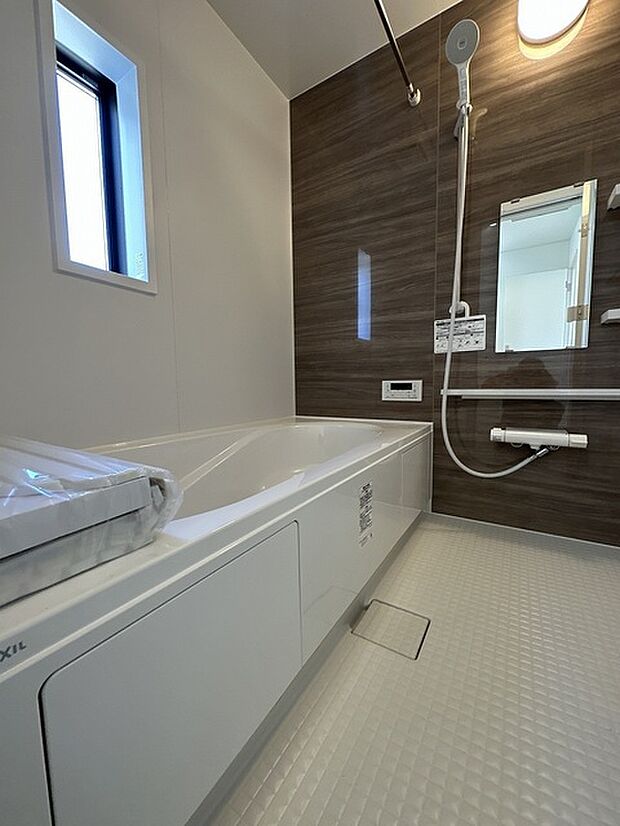 室内干しに最適な浴室乾燥機？熱々の湯船に入って冷水シャワーや冷房機能を使いチルタイムも味わえます