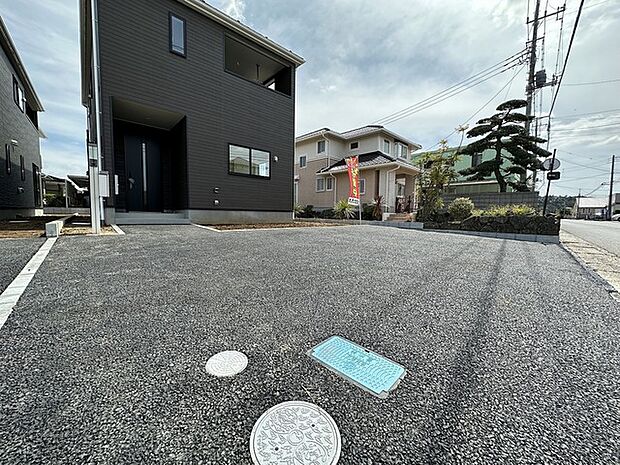 カースペース2台付です　(車種によります)