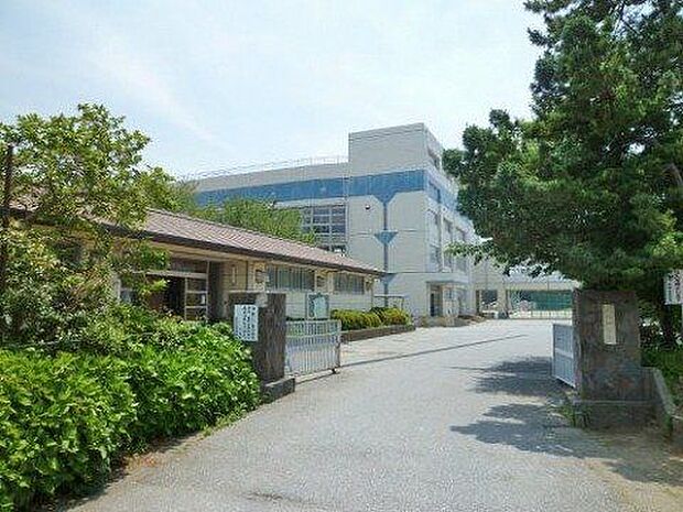 市原市立 五井中学校 徒歩11分。学校HPでは各種お知らせなどを確認できます。 850m