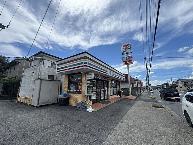 セブンイレブン市原光風台店 徒歩3分。たばこ・酒などの取り扱いがあります。 170m