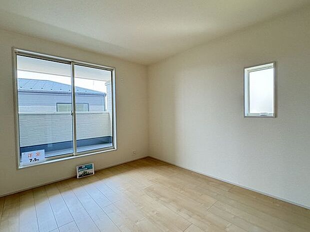 【洋室/施工例】各洋室は振り分けタイプで、プライベートタイムをゆったりとお過ごしいただけます。※実際とは異なる場合があります。