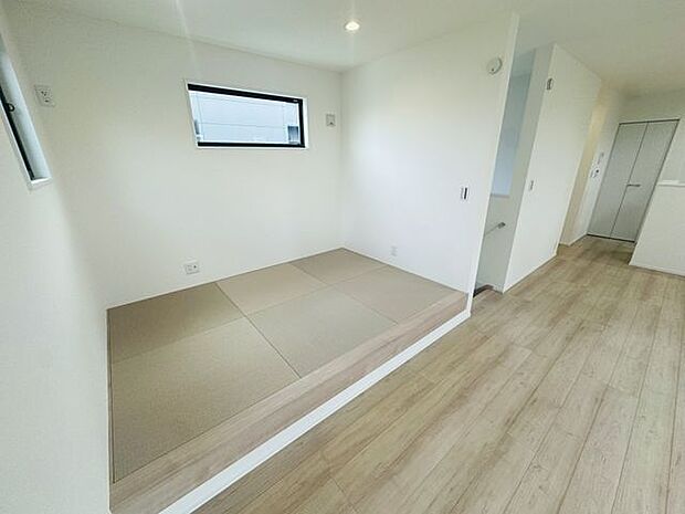 【タタミ小上がり/約3.0帖】キッズスペースとしても活用可能なタタミ小上がり。※家具調度品等は販売価格に含まれません。