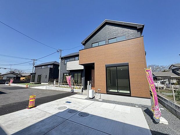 【外観/同仕様】省エネ断熱等級6取得。世代を超えて長く住み継げる長期優良住宅です。※実際とは異なる場合があります。