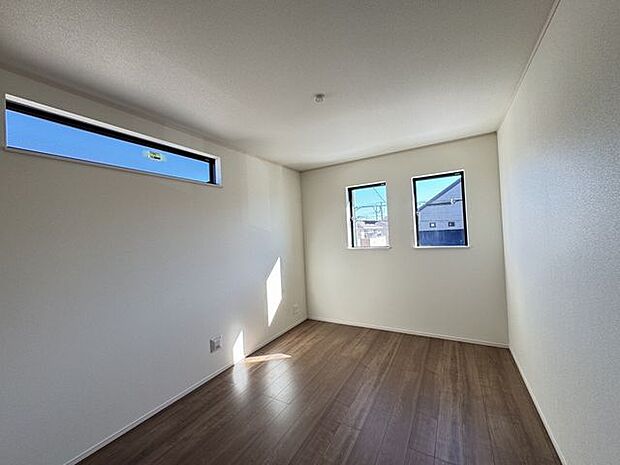 【洋室/施工例】2階に3部屋、1階に1部屋配置されています。※実際とは異なる場合があります。