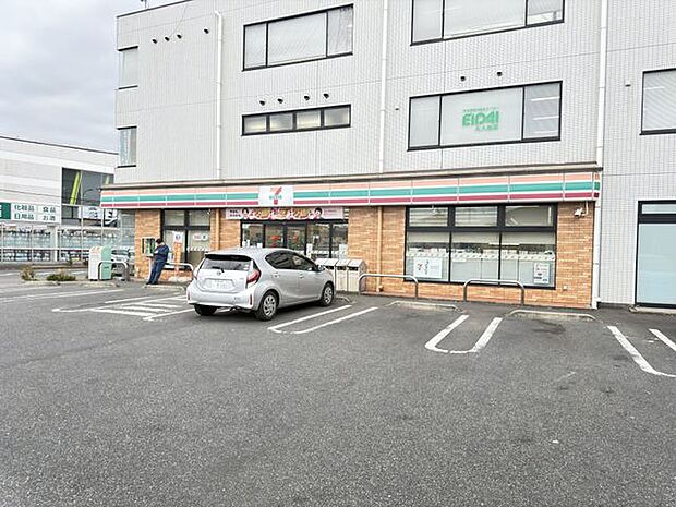セブンイレブン千葉都賀2丁目店 徒歩3分。24時間営業。駐車場有。オリジナル商品をはじめ豊富な品揃えがあります。 236m