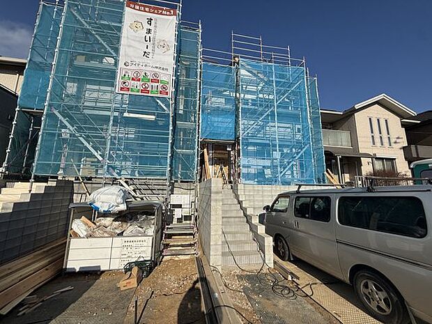 【現地外観写真】断熱等級6取得の長期優良住宅です。ご家族皆様で、長く、快適に暮らすことができます。