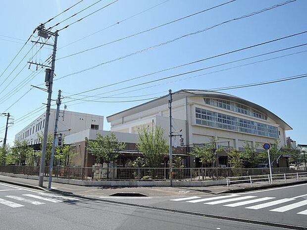 木更津市立木更津第一小学校 徒歩4分。学校HPでは、各種お便りやお知らせ、行事予定などをご確認いただけます。 300m