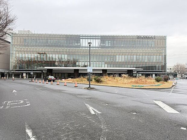 千葉大学医学部附属病院 徒歩20分。内科・外科・婦人科・小児科など複数の診療科有。受付時間/8:30~10:30(再来の方は異なります)。 1544m