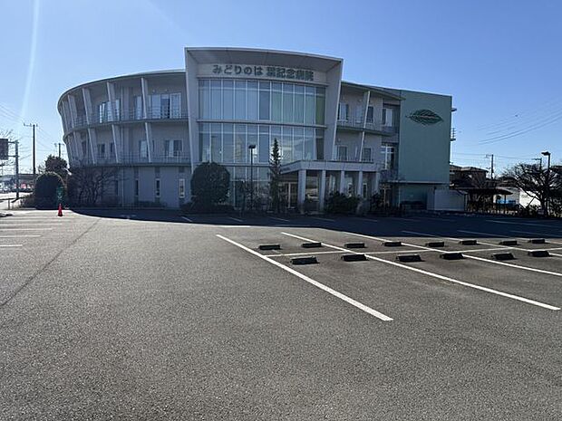 医療法人社団錦昌会みどりのは葉記念病院 徒歩6分。整形外科、泌尿器科、形成外科、内科等診療。 456m