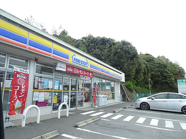 ミニストップ市原桜台店 徒歩5分。営業時間/6:00～24:00。駐車場やATM、マルチコピー機などの設置有。 395m