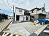 駐車場：【駐車場/7号棟】2台分の駐車スペースが備わっています(車種による)。休日のまとめ買いや、ご家族とのお出かけなど、充実したカーライフも楽しめます。
