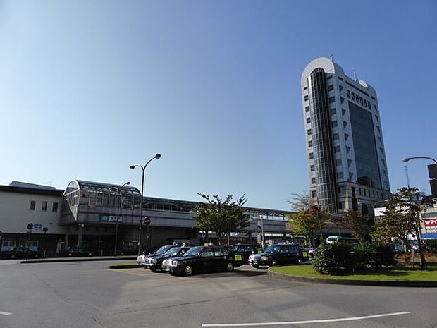 JR内房線「五井」駅 「青柳橋」停バス12分。蘇我・千葉方面、安房鴨川方面へアクセスできます。快速や普通列車などの停車駅です。 3400m