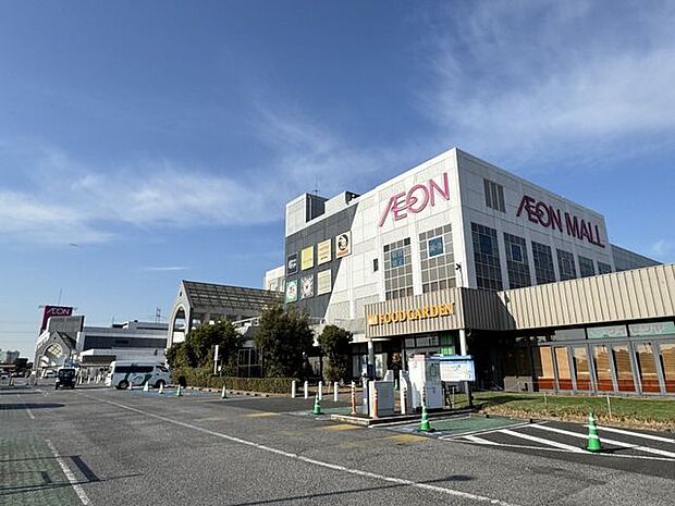 イオンモール富津 徒歩77分(車16分)。HPでイベント情報が記載されています。休日には、ご家族でお楽しみいただけます。 6110m
