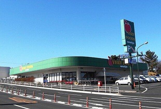 VERY FOODS尾張屋 長浦店 徒歩20分。営業時間/9:00~21:00。駐車場が用意され、まとめ買いの際にも便利です。 1560m