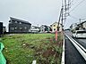 その他：【前面道路含む現地写真】建築条件無しの土地のため、お好きなハウスメーカーや工務店で建築可能です。ライフステージに合わせた間取りで、新生活が送れます。