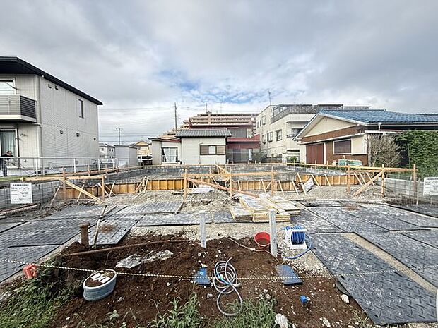 【現地写真/B号棟】住宅性能表示制度6項目取得。耐震・耐風性能が備わり、毎日の暮らしに安心感が生まれます。詳しくはお問い合わせください。